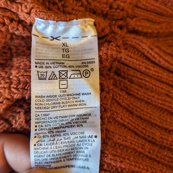 Old Navy Orange Knit Sweater - Picture 4 of 5
